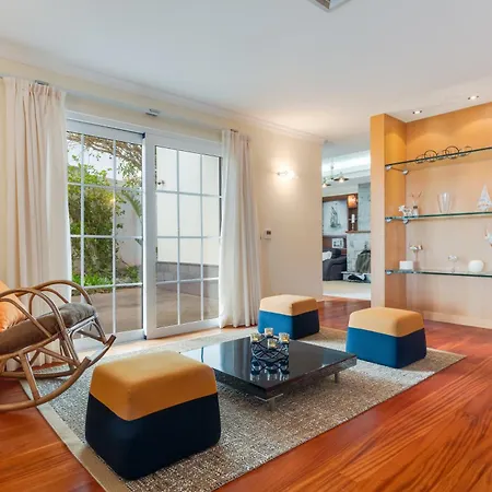 Minimalista Villa *